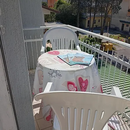 Ai Pini Apartment